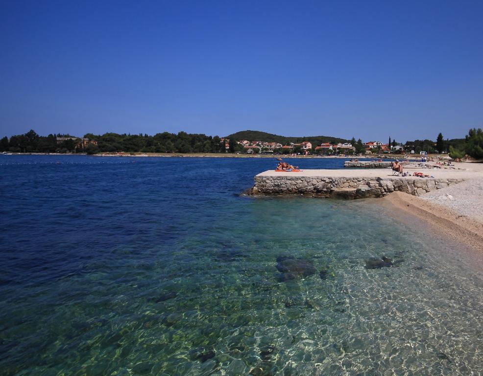 Eurocamp Mobile Homes At Campsite Porton Biondi Rovinj Eksteriør bilde